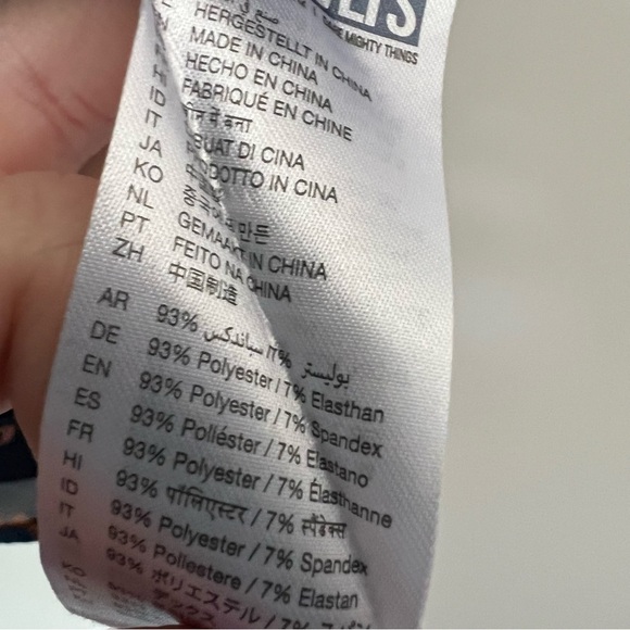 RSVLTS Supernatural Tales from the Cryptids Graphic Button Down Shirt NEW XS - Picture 12 of 13